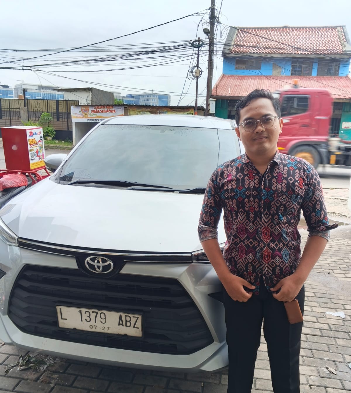 Layanan transportasi perusahaan NAYVERA